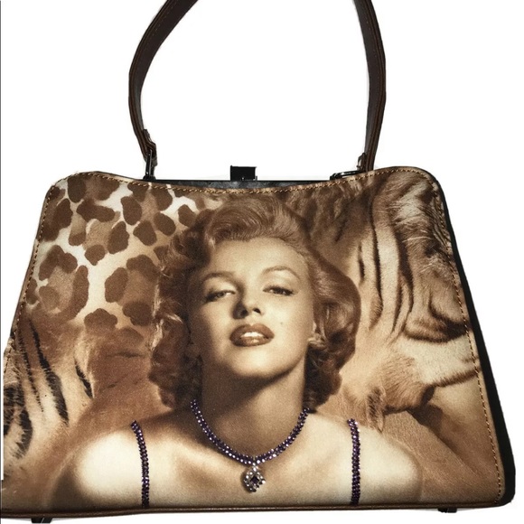 Vintage Marilyn Monroe purse tiger design - Picture 1 of 7